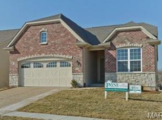 1524 Woodside Hills Dr, Saint Peters, MO 63376