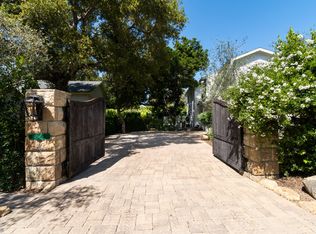 385 Paso Robles Dr, Santa Barbara, CA 93108