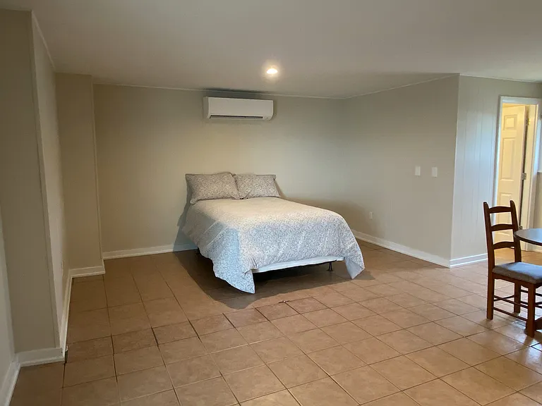 18 Imperial St #110 — Photo 3