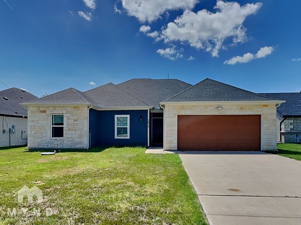 2417 Creek Dr