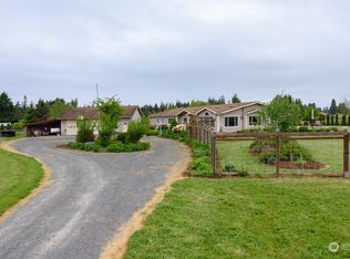 253 Home Ln, Port Angeles, WA 98362