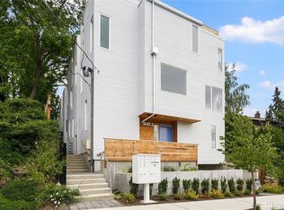 3640B Interlake Ave N, Seattle, WA 98103