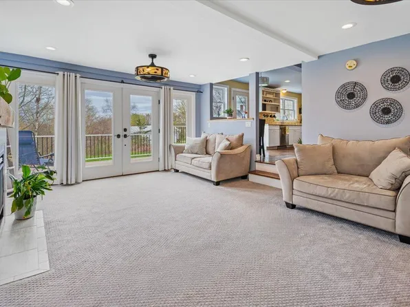 29 Jewell Street, Jay, ME 04239