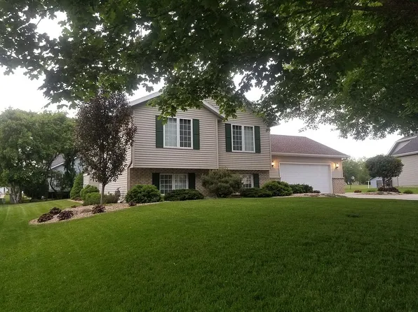 1003 1st Pl NW, Kasson, MN 55944