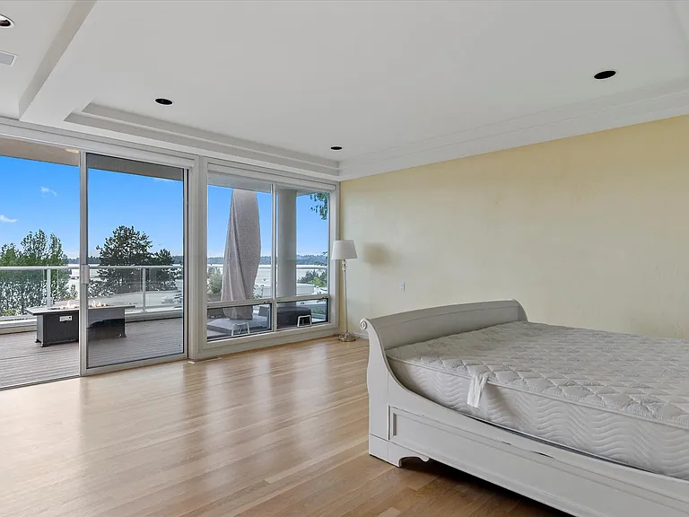 4812 Lake Washington Blvd NE — Photo 24