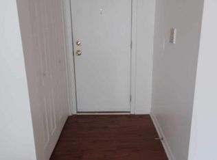 4523 S Drexel Blvd APT 1, Chicago, IL 60653