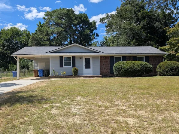 858 Kaywood Dr, Fayetteville, NC 28311