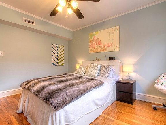 5th image of 3122 Kensington Ave APT 3