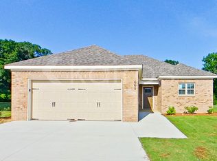 665 June St, Prattville, AL 36066