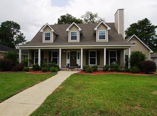 2212 Creek Ridge Ct, Mobile, AL 36609