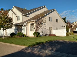 1627 Chadum Ln, Shakopee, MN 55379