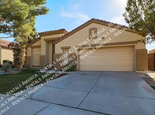 833 W Hemlock Way, Chandler, AZ 85248