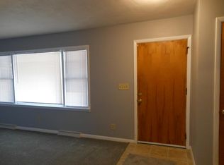 2346 Gillespie St APT 1, Springfield, IL 62704