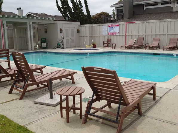 604 Marlin Ct, Redwood City, CA 94065