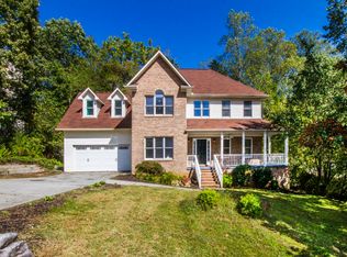 106 New Bedford Ln, Oak Ridge, TN 37830