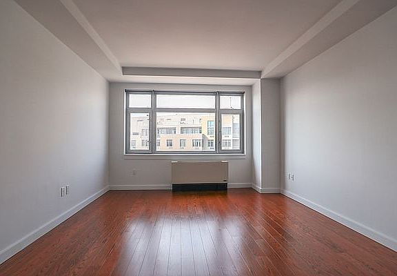 5th image of 40-22 College Point Blvd #7G
