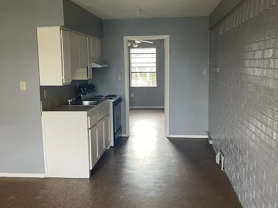 102 S Holland Ave #9-H