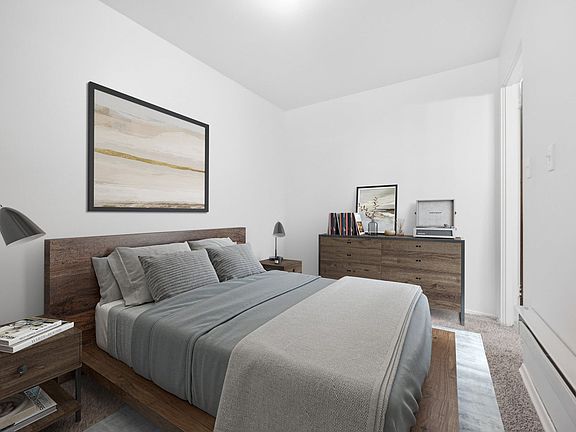 3rd image of 5616 University Way NE #4