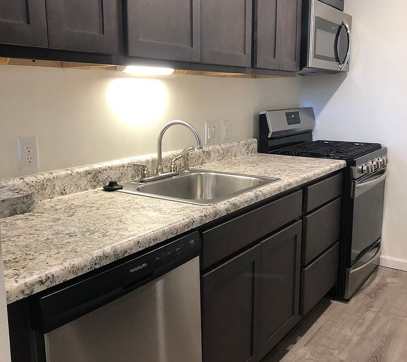 1st image of 10 Sugar Maple Ln APT 21