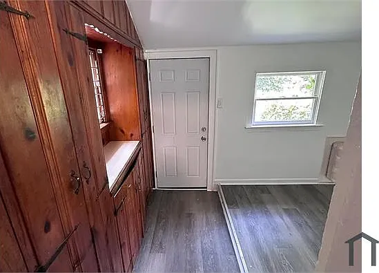 485 Potterton Hts — Photo 6