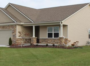 202 Hidden Village Ln, Holland, OH 43528