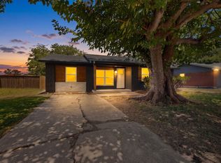 1313 Crockett St, Garland, TX 75040