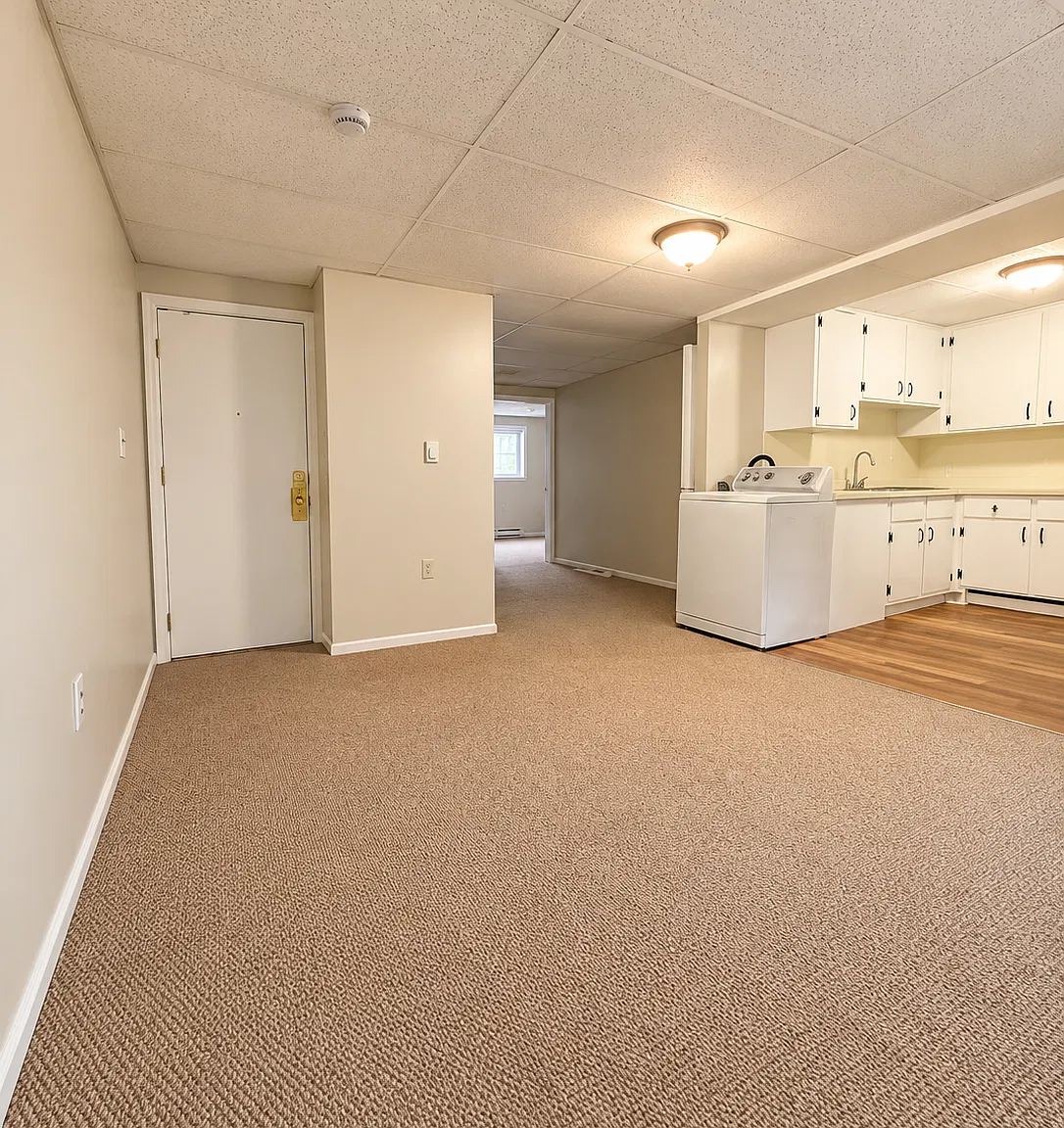 3 bed, $1,800 — Photo 4