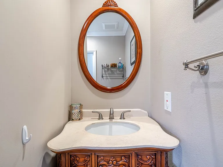 3302 Paraiso Way — Photo 18