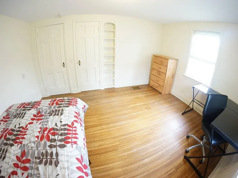 86 Arvine Hts — Photo 11