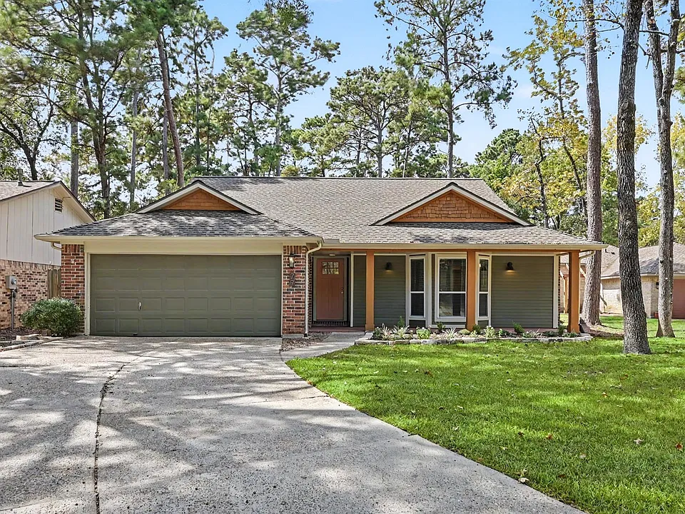 79 Fallshire Dr