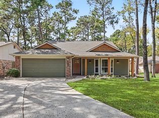 79 Fallshire Dr, Spring, TX 77381