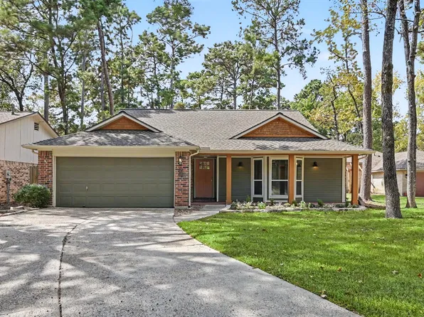 79 Fallshire Dr, Spring, TX 77381
