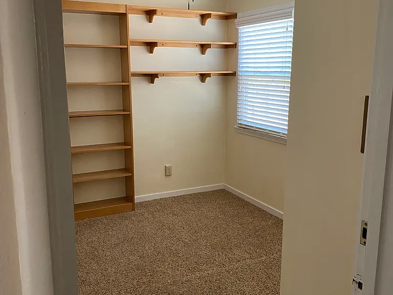 239 Santa Lucia Dr — Photo 28