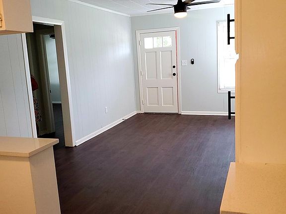 3rd image of 412 N 23rd St