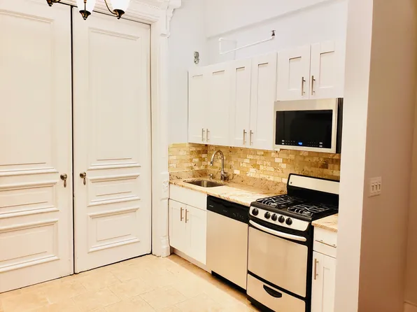 99 Halsey Street image 1 of 11