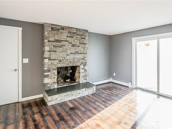 2nd image of 155 Holcomb St