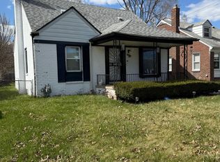 12025 Lakepointe St, Detroit, MI 48224