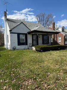 12025 Lakepointe St, Detroit, MI, 48224
