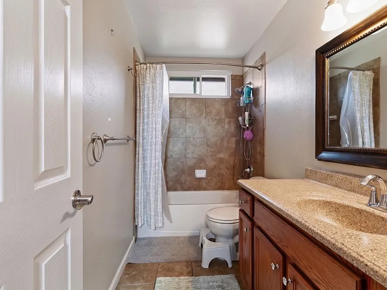 11653 Springside Rd — Photo 31