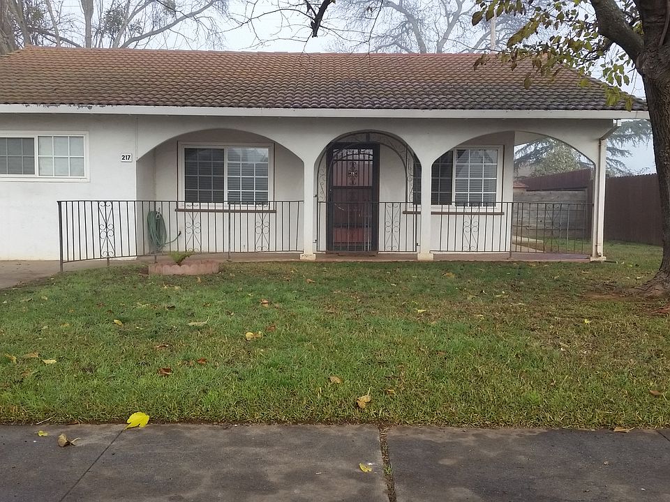 1st image of 217 Mesa St