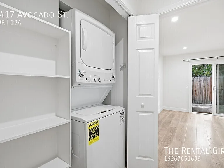 4417 Avocado St — Photo 12