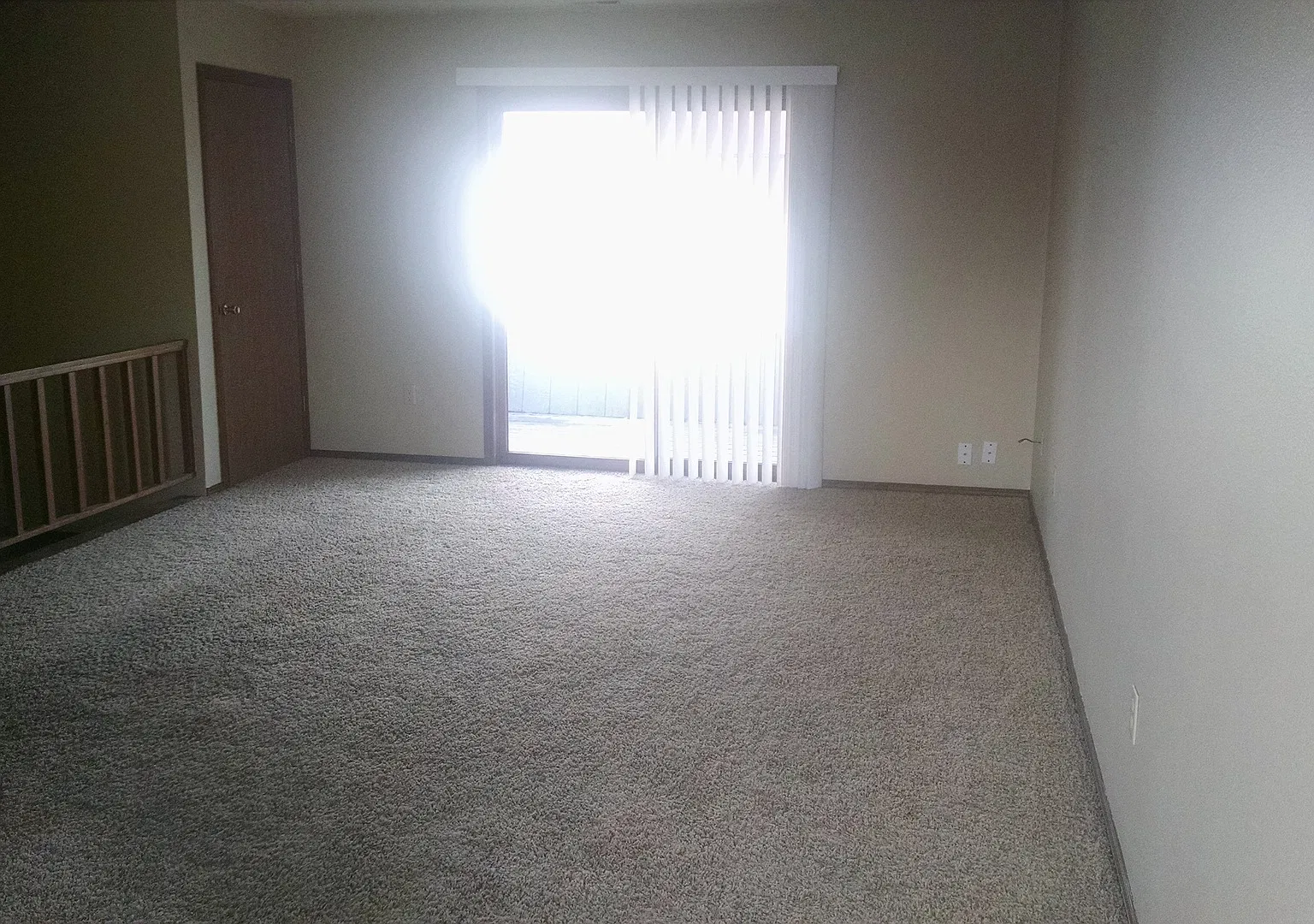 436 — Photo 2