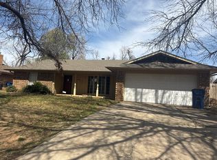 139 Sheridan Pl, Chickasha, OK 73018