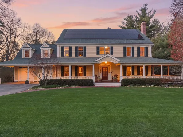 141 Independence Rd, Concord, MA 01742