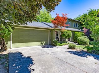 1315 Romeo Dr, Ashland, OR 97520