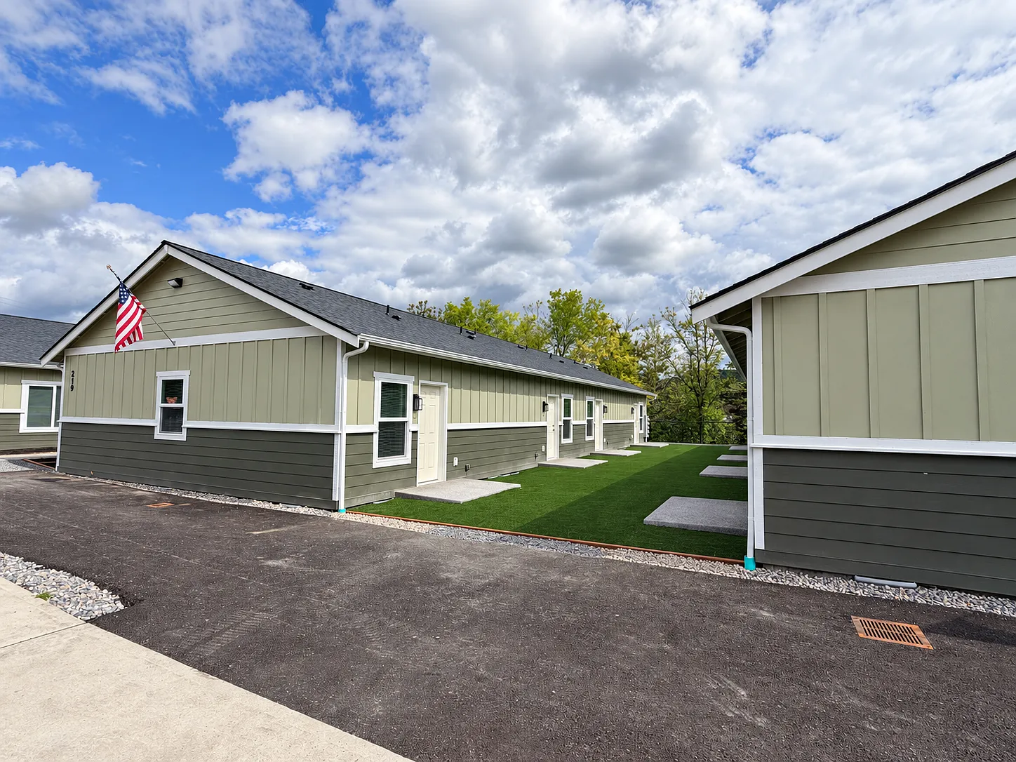 55+ Senior Housing — Photo 2
