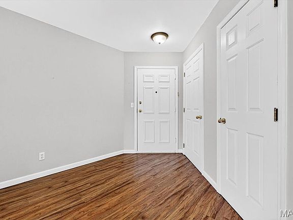 5th image of 4525 Eli Dr APT F