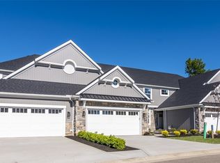 2122 Heritage Ln, Westlake, OH 44145