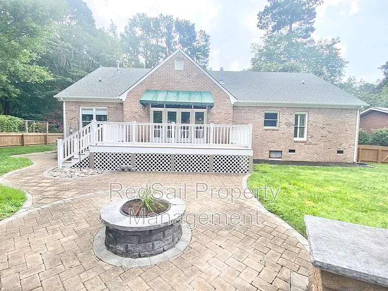 809 Captain John Smith Rd — Photo 22