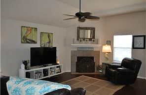 4th image of 109 Lightfoot Ct